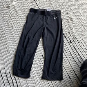 Nike Pro crop leggings
